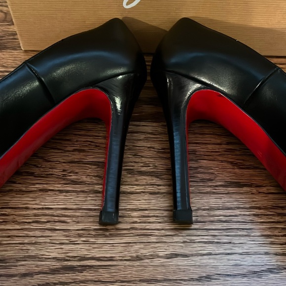 Christian Louboutin Black Bruges Platform Heel size 37 - Picture 17 of 17